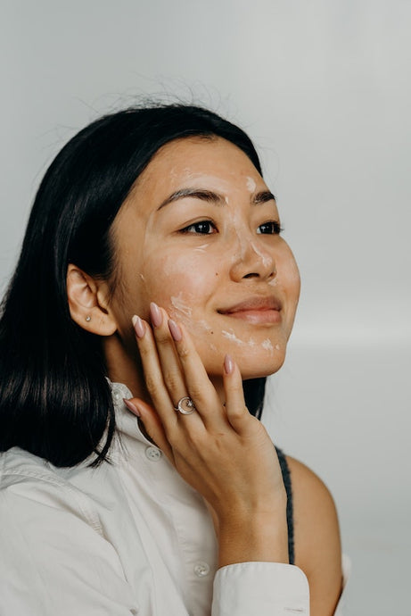 The Skincare Benefits of Niacinamide